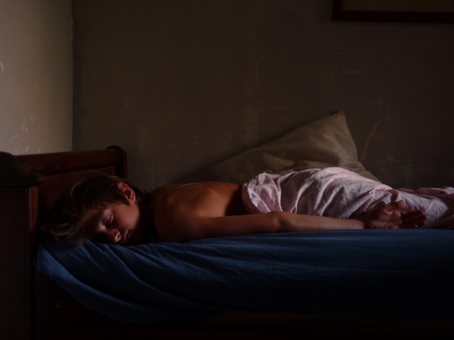 http://www.juliesteyer.com/files/gimgs/th-7_antonin endormi Julie Steyer.jpg